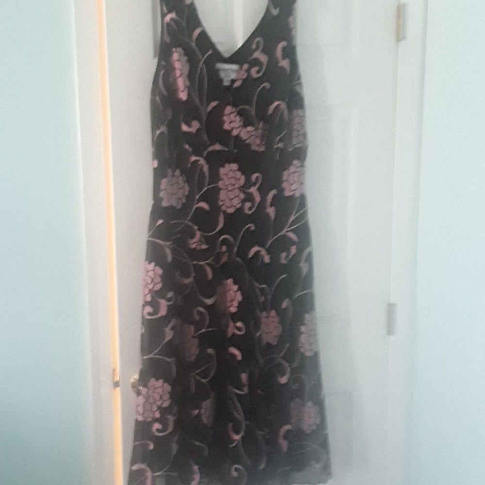 Pretty dress black and pink